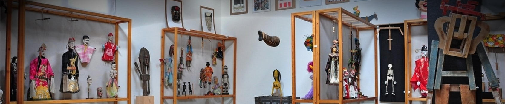 visita el museo de titeres